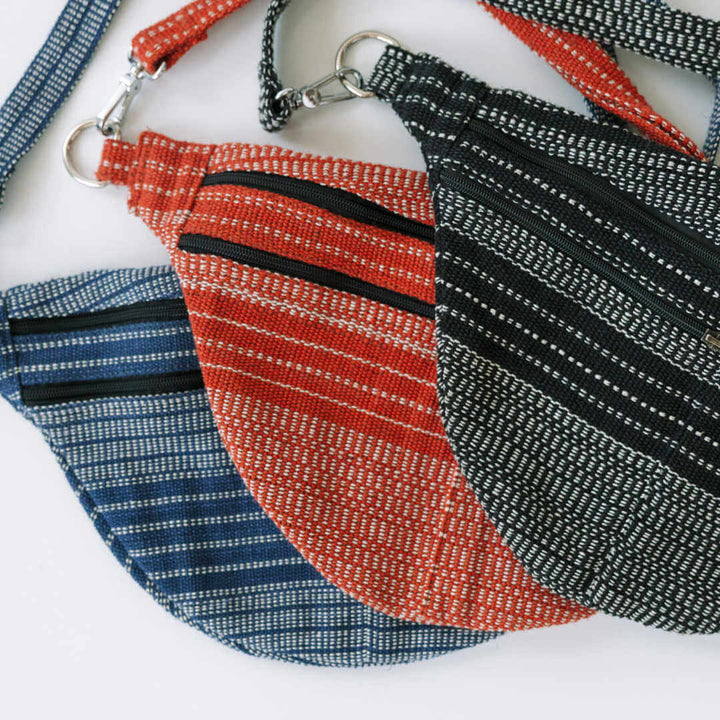 Atlas Sling Crossbody Bag Bags & Totes