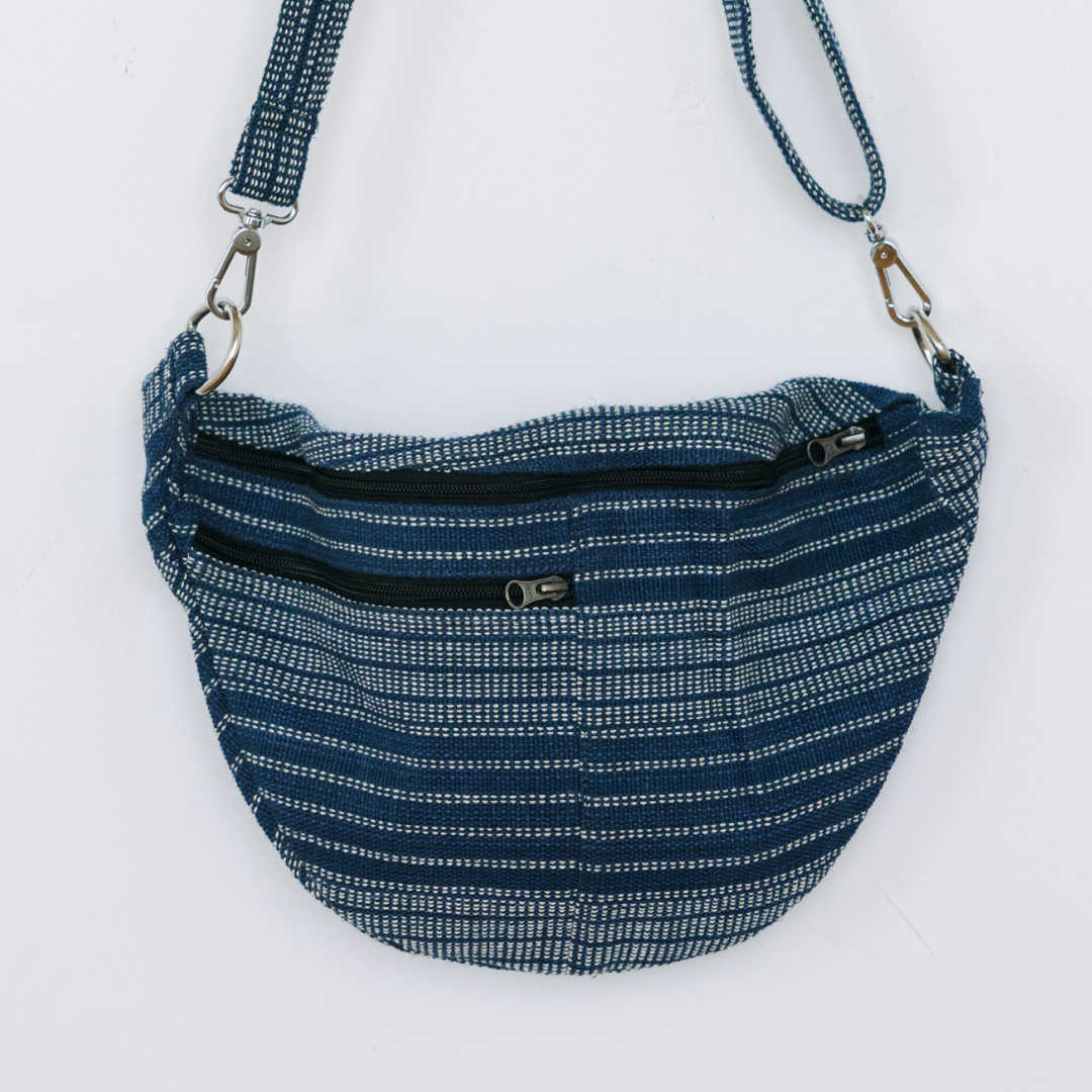 Atlas Sling Crossbody Bag Bags & Totes