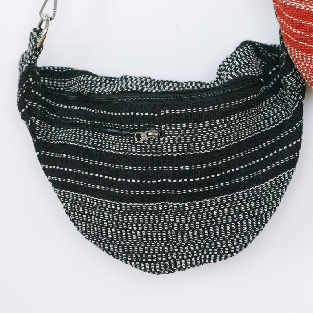 Atlas Sling Crossbody Bag Bags & Totes