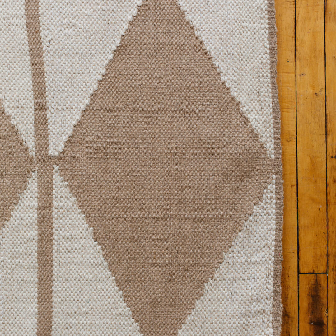 Handloomed Diamond Floor Mat - White/Natural New Arrivals