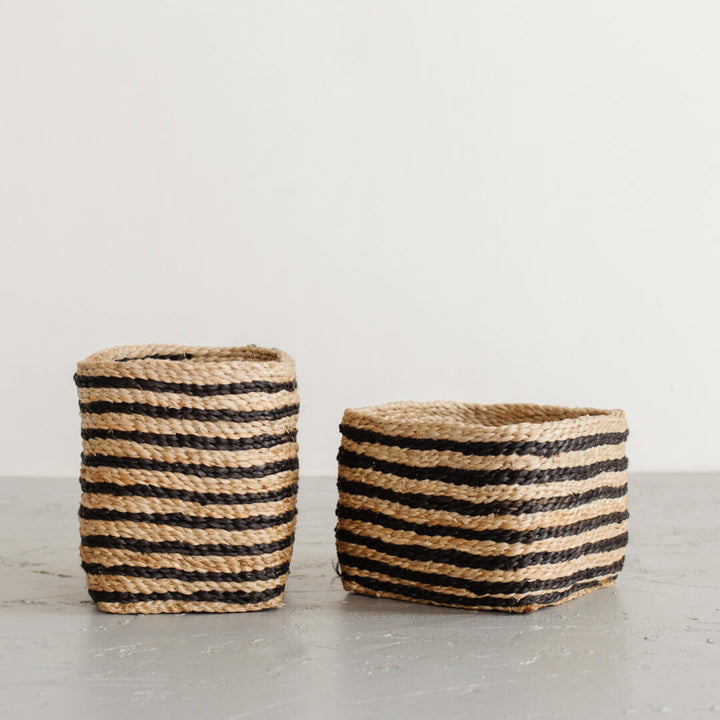 Sustainable and handwoven natural small square jute baskets perfect to help you and all your organization. Impeccable and meticulous detail in every basket. Perfect for storing utensils, spices, produce, and more. Stylish and durable storage solution from Will & Atlas.